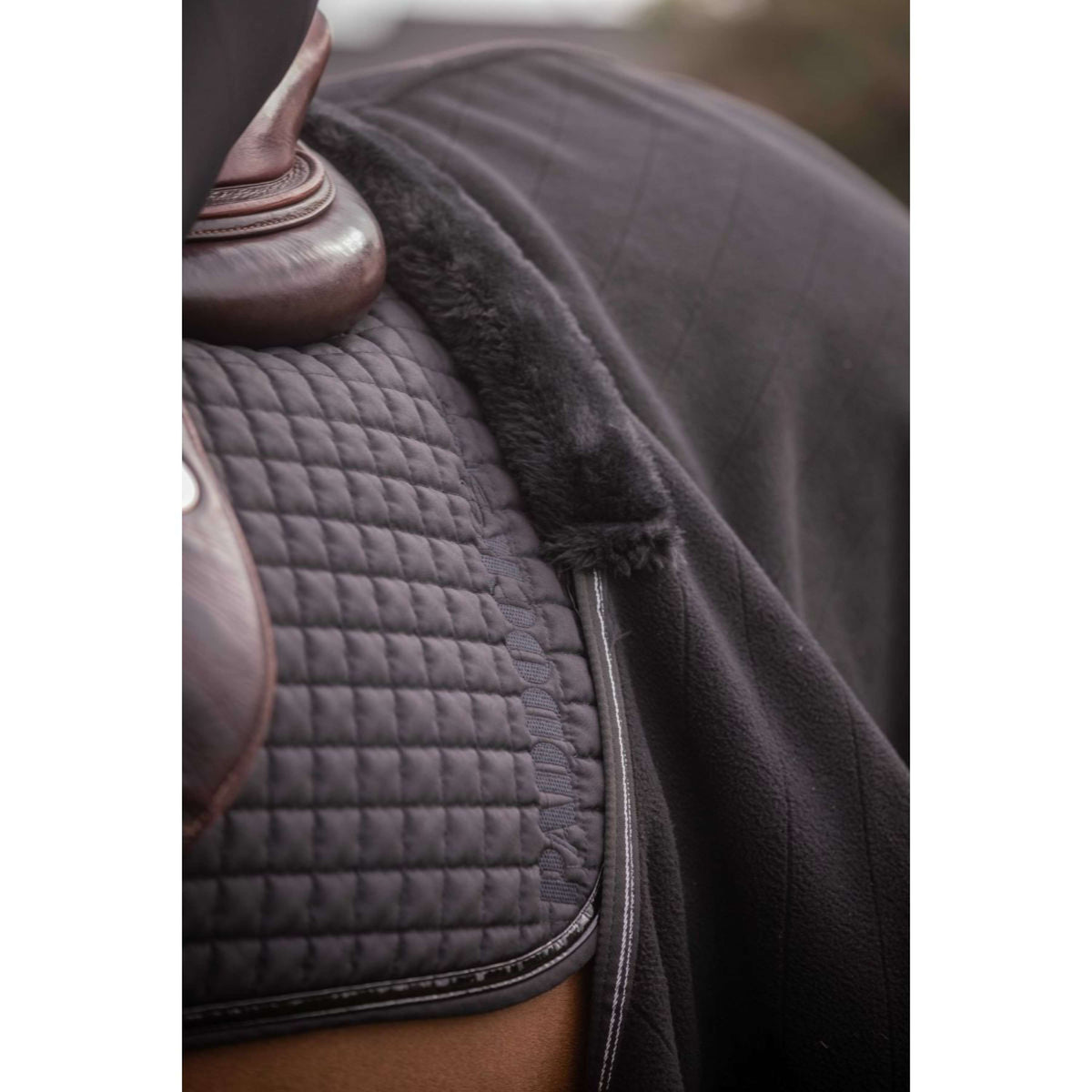 Paddock Couvre-reins Diagonal Noir