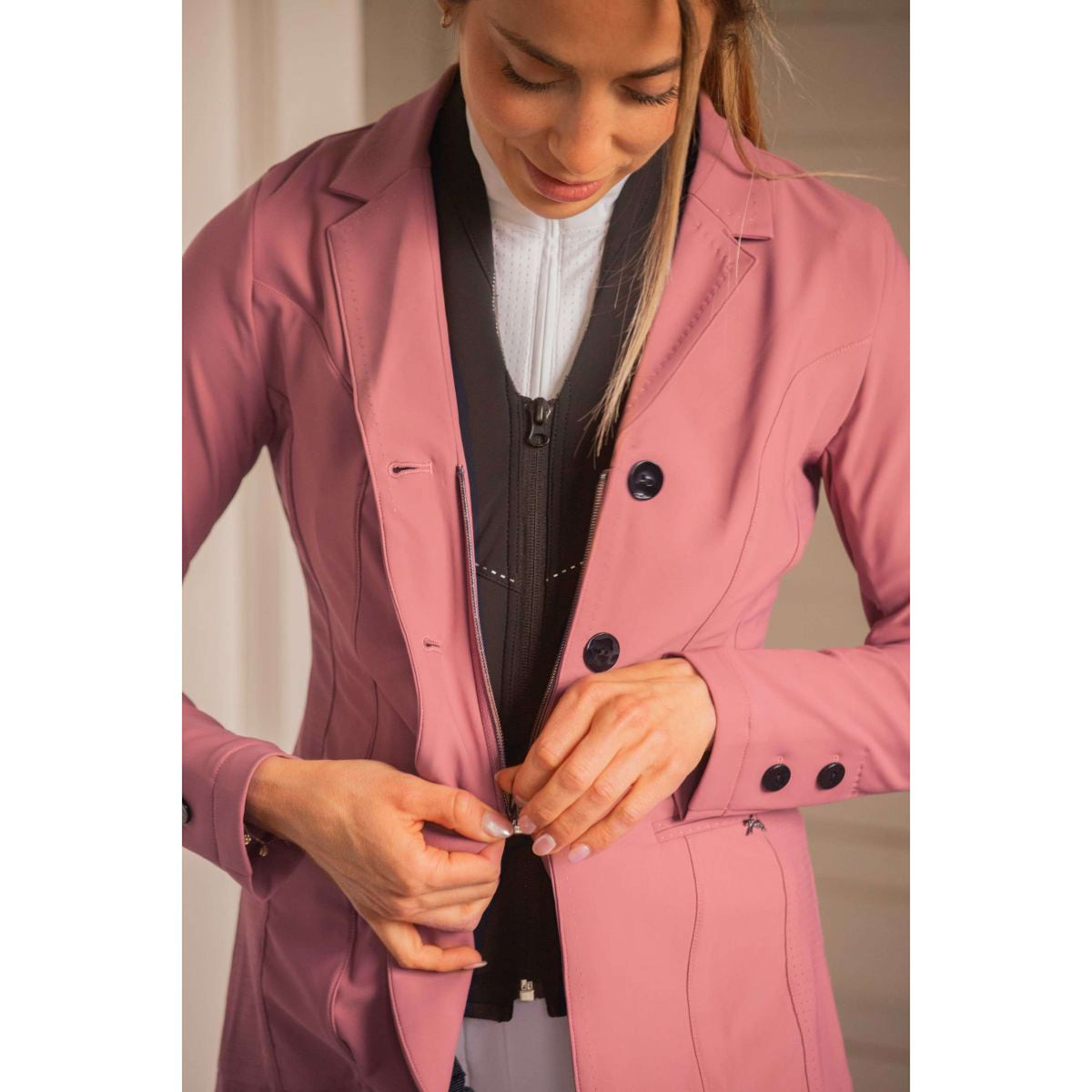 Pénélope Petite Veste de Concours Calista Old Pink