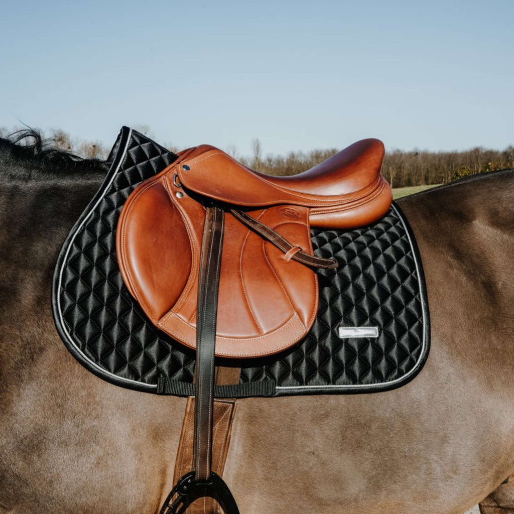 EQUITHÈME Tapis de Selle Nacre de Saut Noir