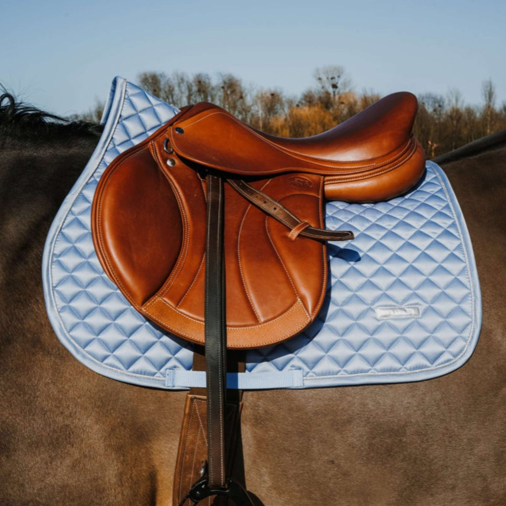 EQUITHÈME Tapis de Selle Nacre de Saut Bleu