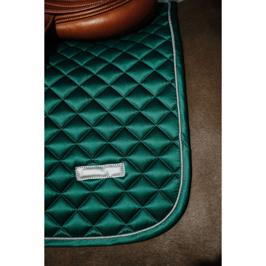 EQUITHÈME Tapis de Selle Nacre de Saut Vert Foncé