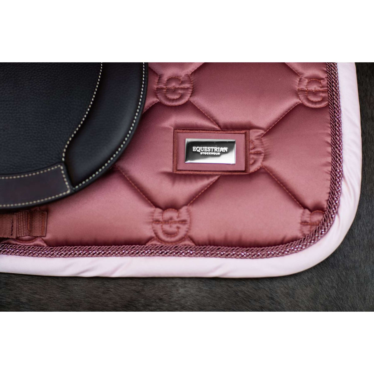 Equestrian Stockholm Tapis de Selle de Saut Amber Rose