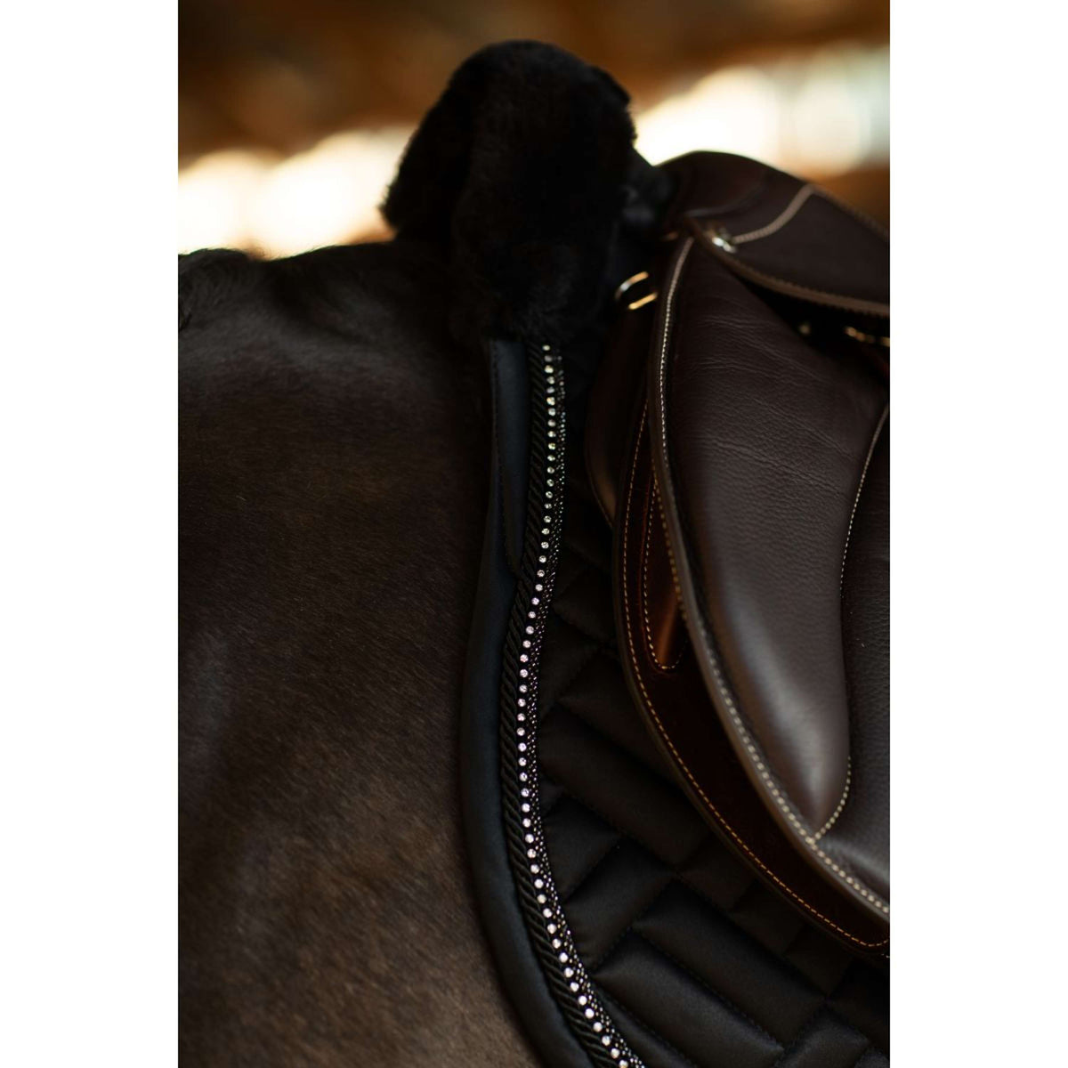 Equestrian Stockholm Tapis de Selle Vegan Fur de Saut Crystal Black