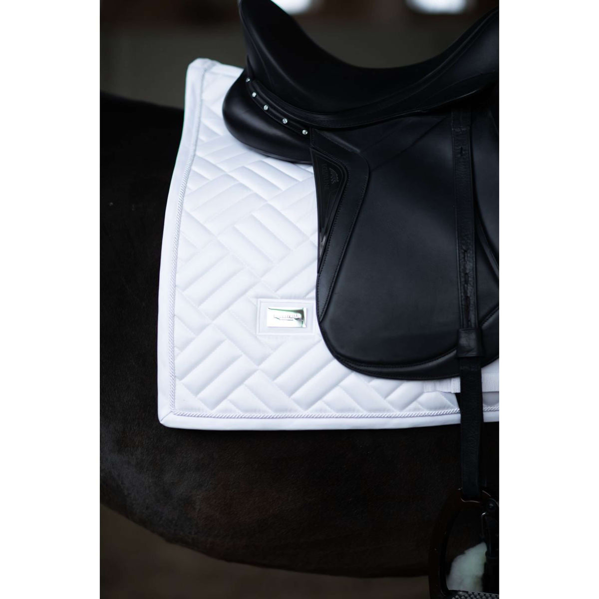 Equestrian Stockholm Tapis de Selle Modern Dressage White Silver
