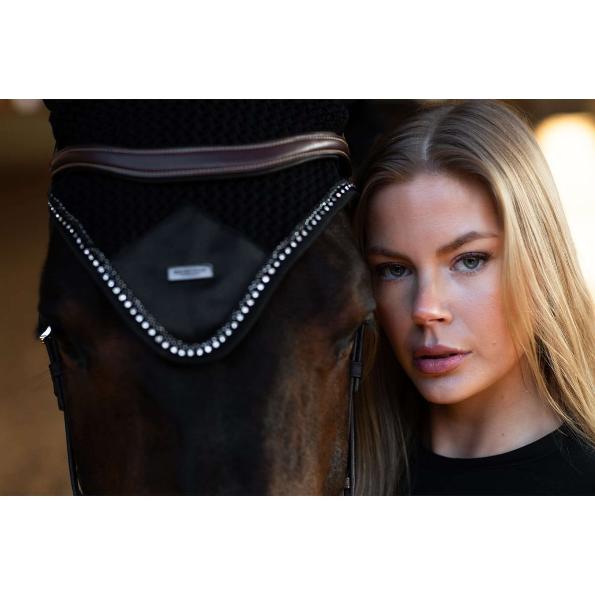 Equestrian Stockholm Bonnet Anti-Mouches Modern Crystal Black