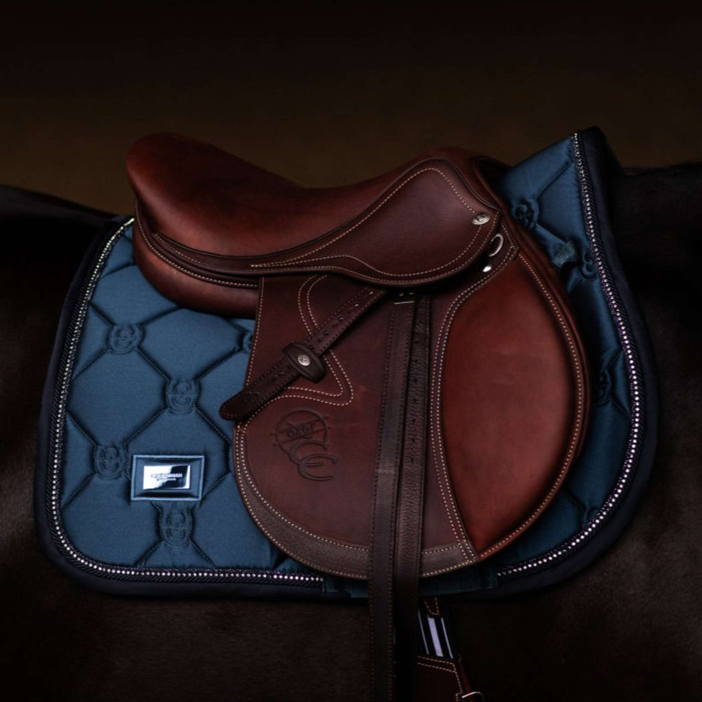 Equestrian Stockholm Tapis de Selle Crystal Shine de Saut Blue Meadow