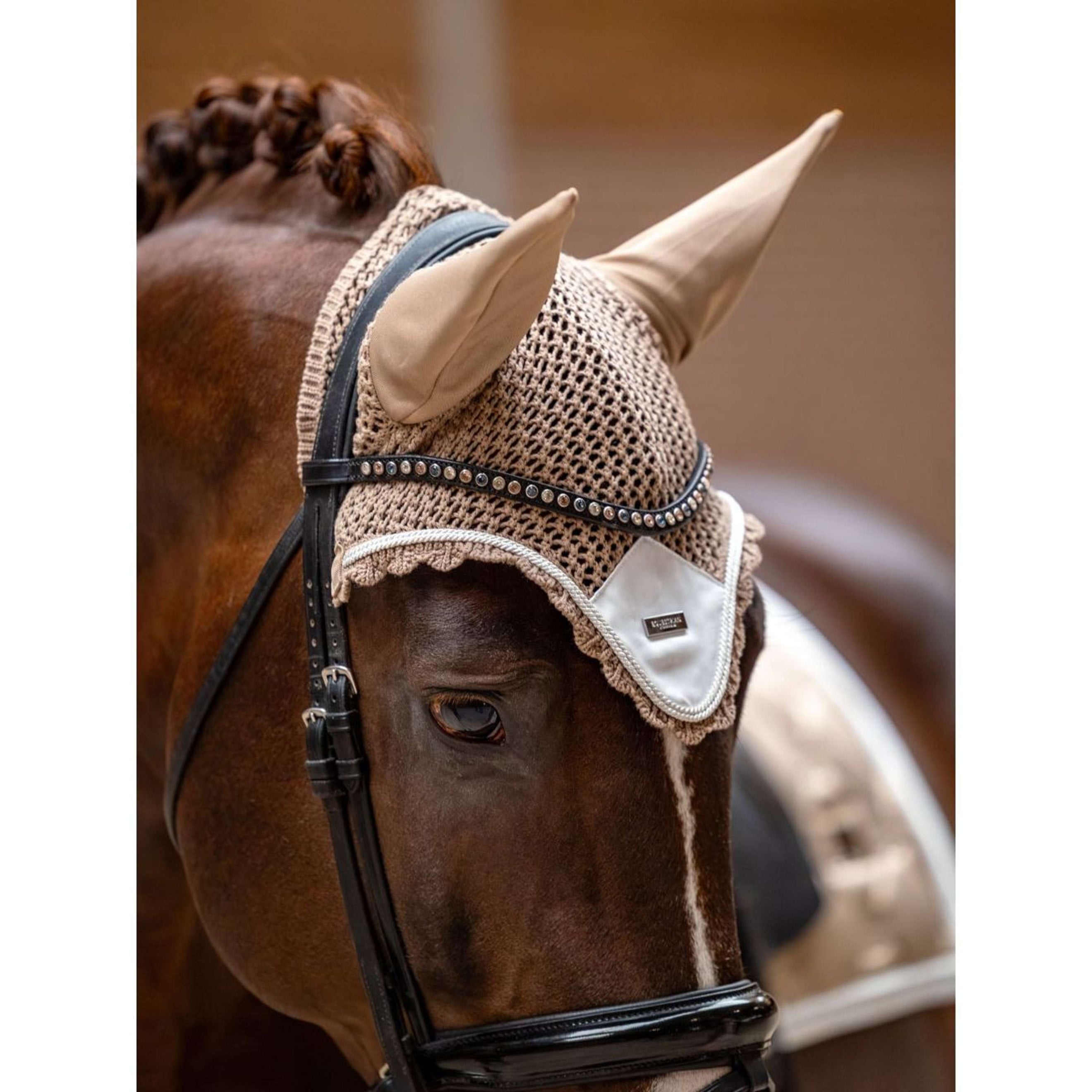 Equestrian Stockholm Bonnet Anti-Mouches Sable Equestrian Stockholm Bonnet Anti-Mouches Sable