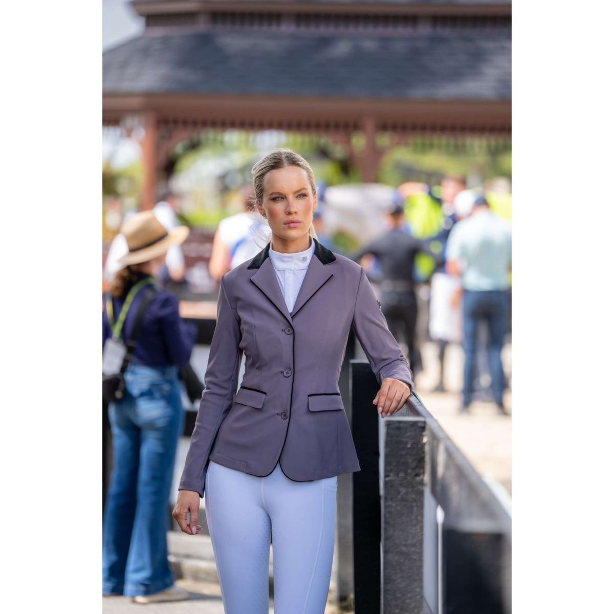 Equestrian Stockholm Petite Veste de Concours Classic Dark Violet