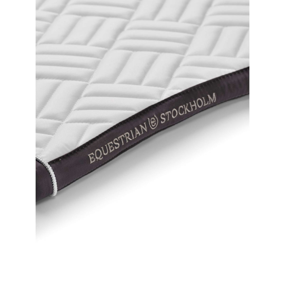 Equestrian Stockholm Tapis de Selle Modern de Saut Blanc/Dark Violet