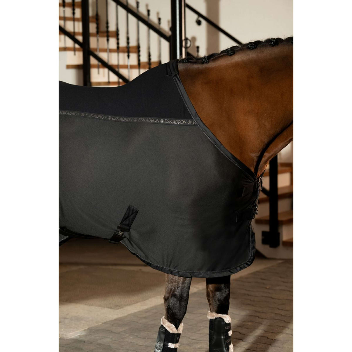 Eskadron Couverture Anti-Mouches Pro Cover Platinum '25 Noir