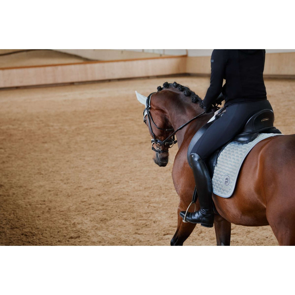 Eskadron Platinum Tapis de Selle Dressage Satin Cloud Powder Blue