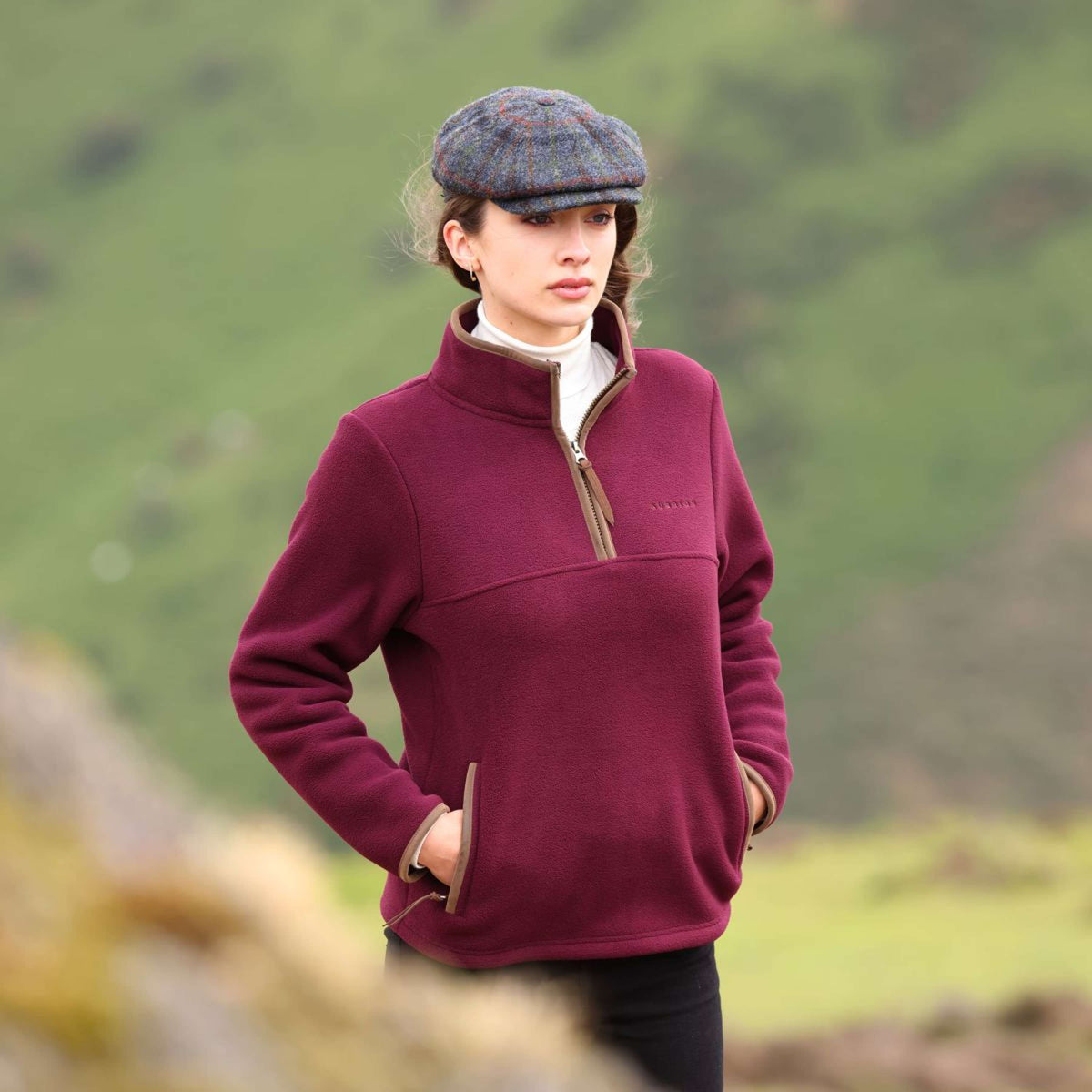 Aubrion by Shires Pull Original Fleece Maroon Red