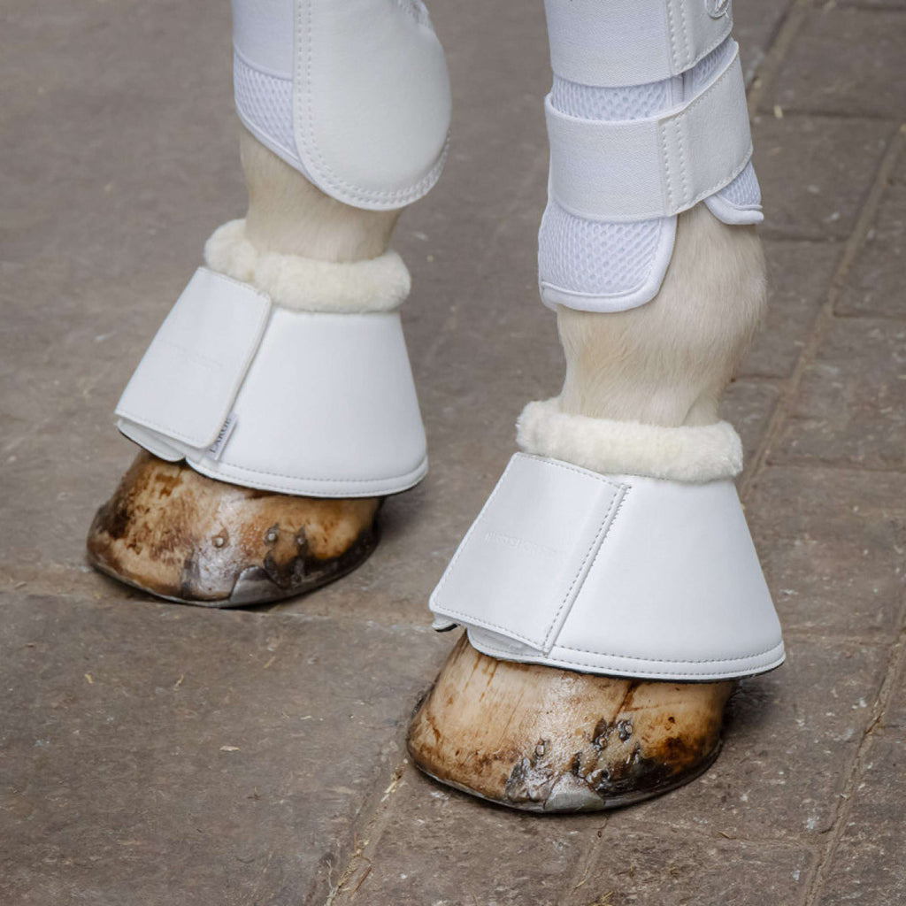 Harry's Horse Cloches d'Obstacles Excellent Faux Fur Blanc
