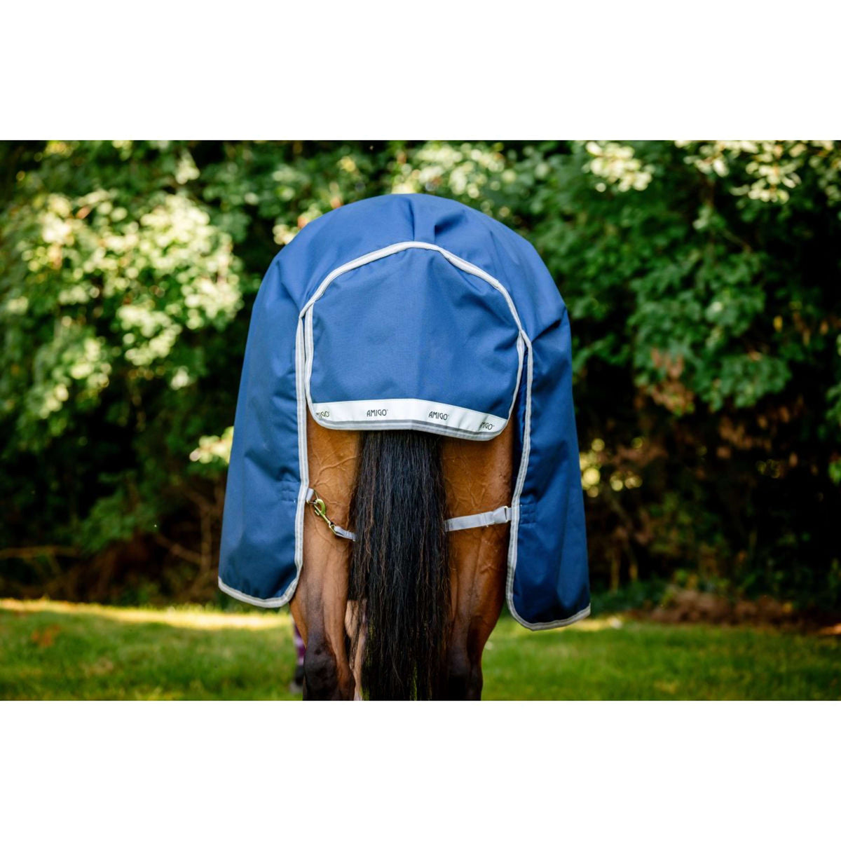 Amigo Wug Turnout 1200D 150g Navy/Titanium Grey/Silver