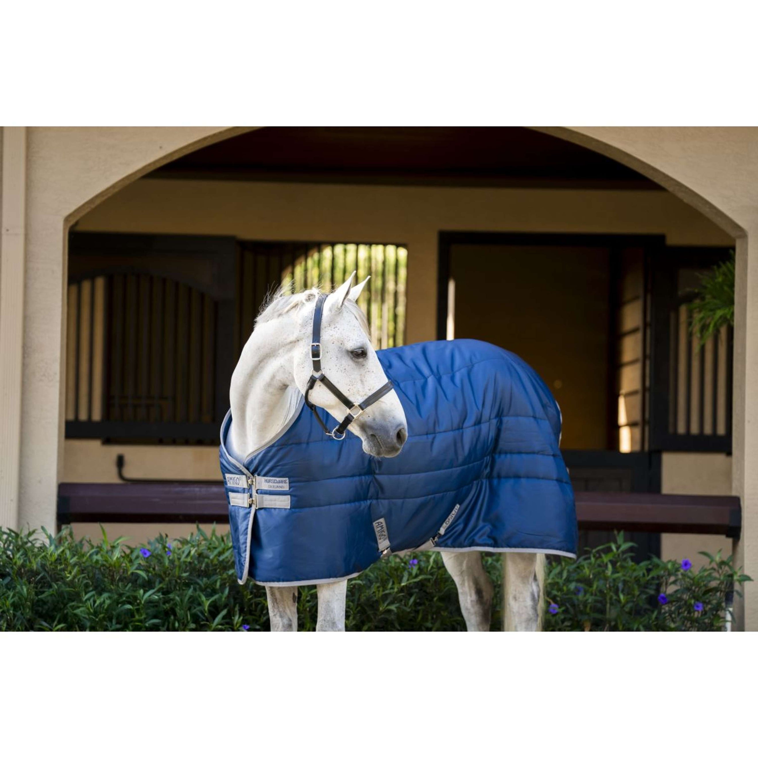 Amigo Ripstop Insulator Stable 350g Navy/Titanium Grey Amigo Ripstop Insulator Stable 350g Navy/Titanium Grey