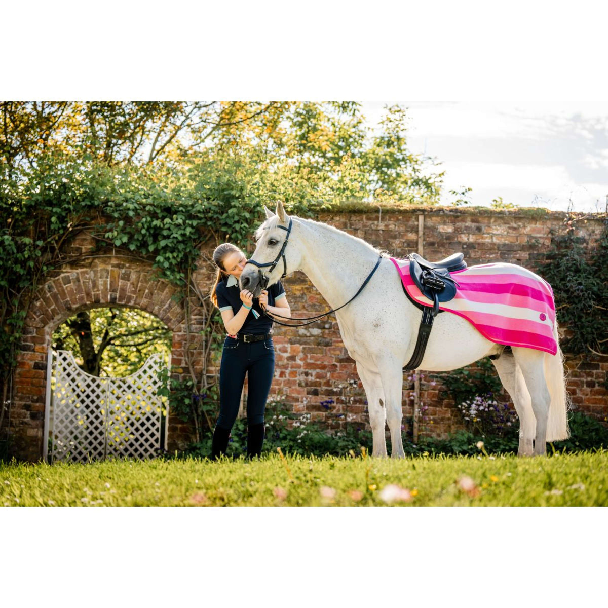 Horseware Couvre-reins Newmarket Witney Pink