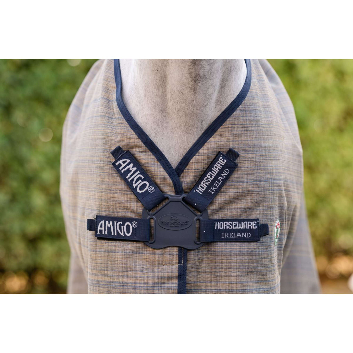 Amigo Couverture Turnout Hero 900 Revive Plus 200g Seasonal Colour