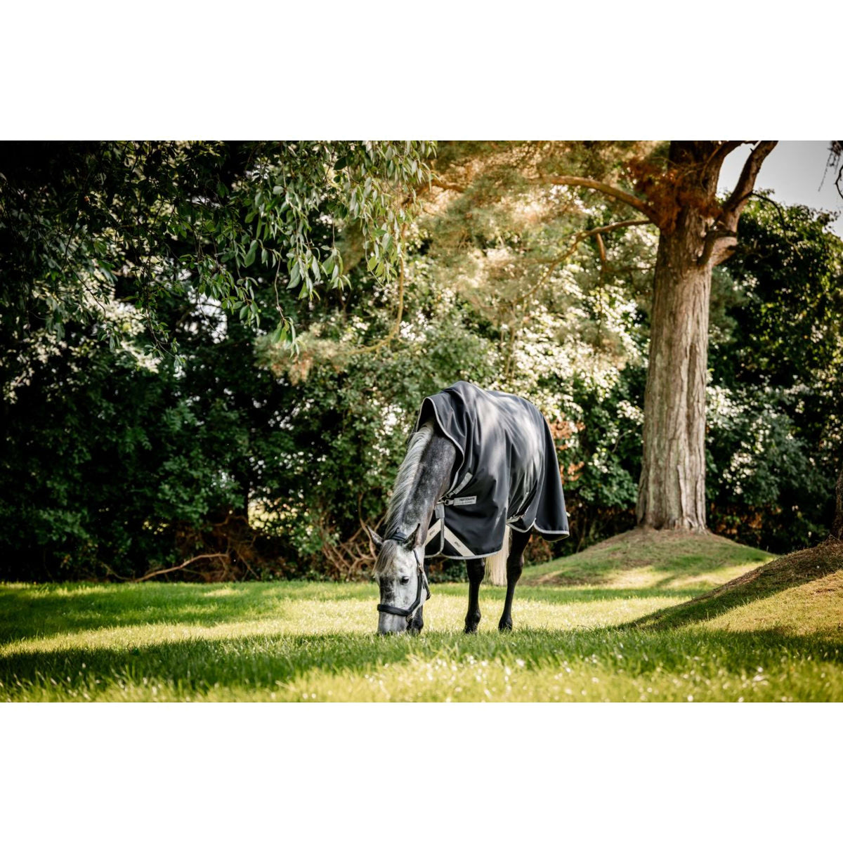 Amigo Wug Turnout 1200D 50g Noir/Gris Titane/Argent