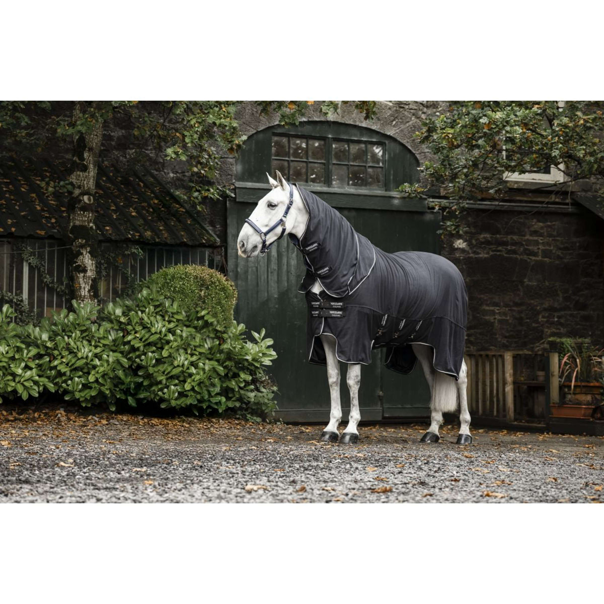 Horseware Show Ready Rug Black/Black/Silver