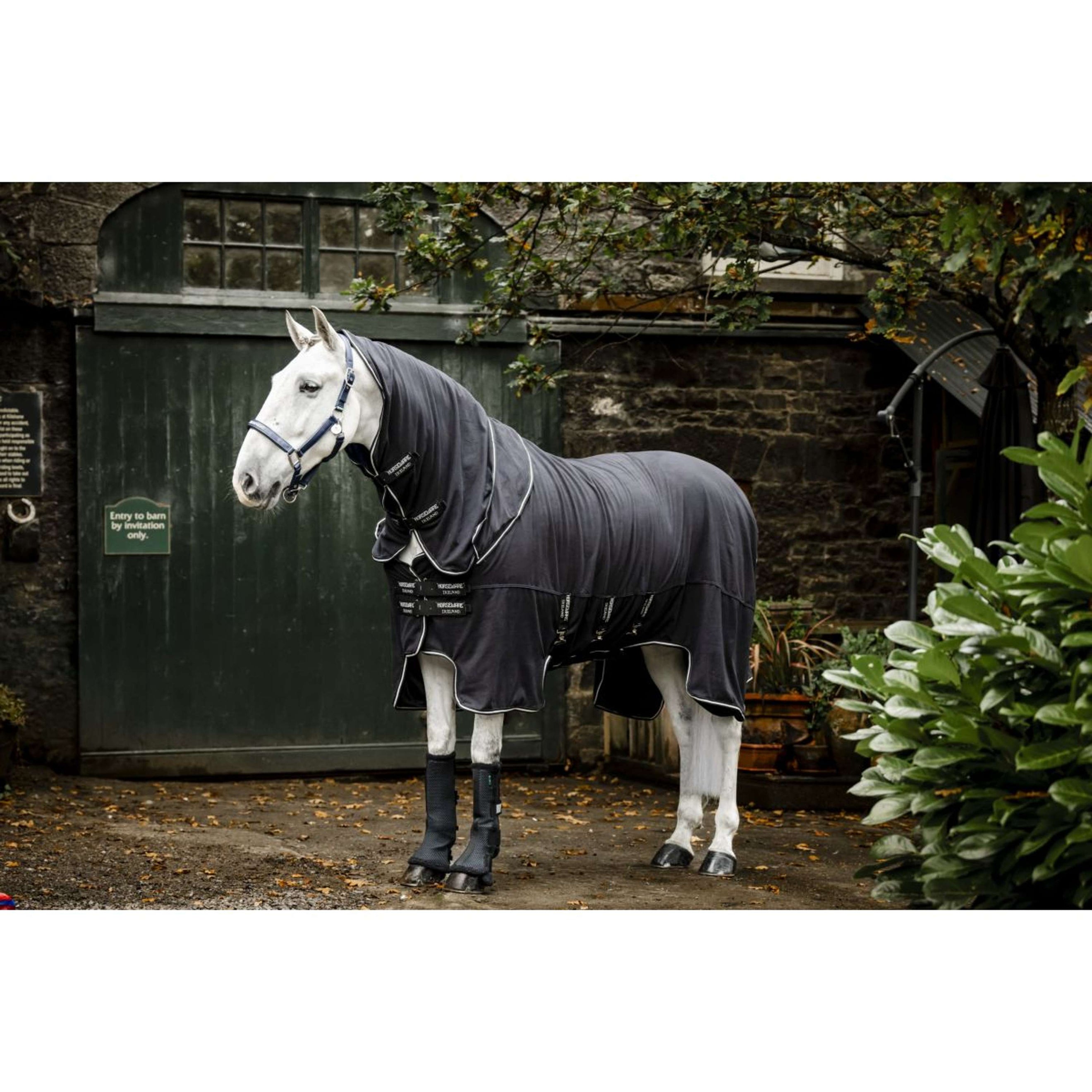 Couverture De Poney Horse Guard Turnout Landon, 120D, 0 G - Marine - 165 Cm Couverture De Poney Horse Guard Turnout Landon, 120D, 0 G - Marine - 165 Cm