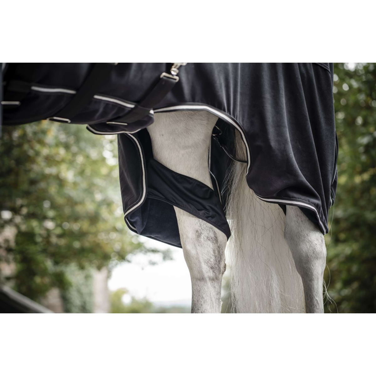 Horseware Show Ready Rug Black/Black/Silver