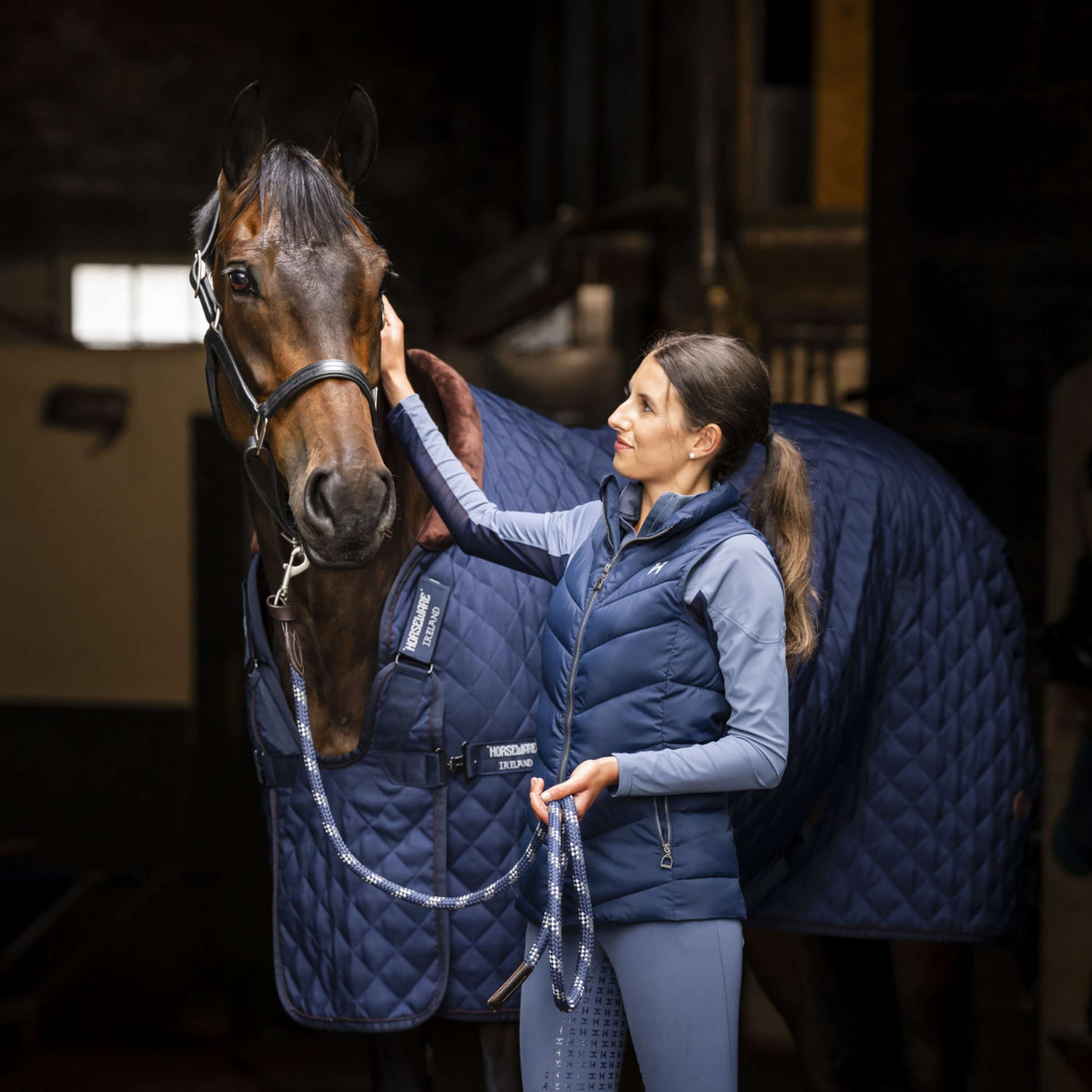 Horseware Bodychauffant Stride Core Navy Horseware Bodychauffant Stride Core Navy
