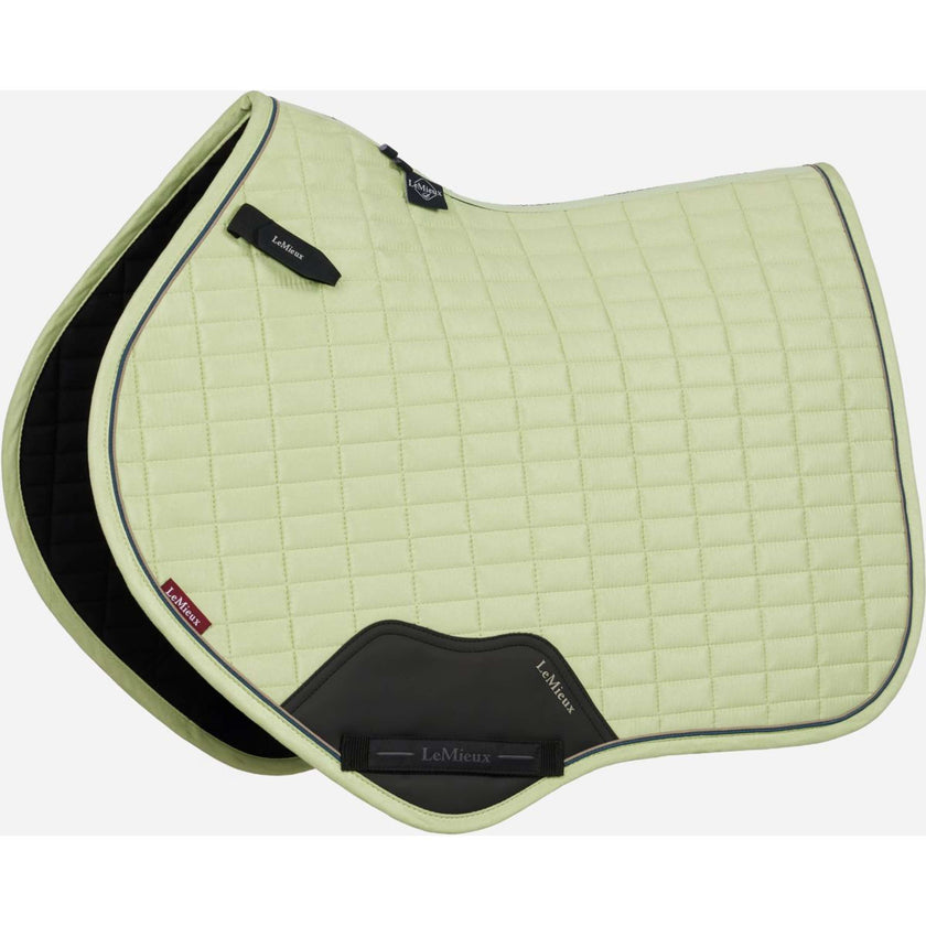LeMieux Tapis de Selle Suede Close Contact Square de Saut Macaron