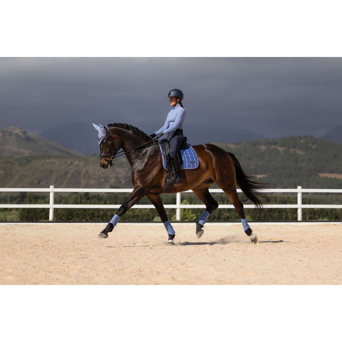 LeMieux Tapis de Selle Loire Classic Square Dressage Powder Blue