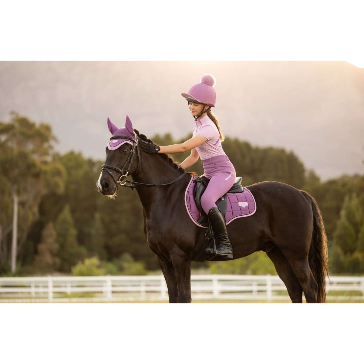 LeMieux Tapis de Selle Loire Classic Square Polyvalent Mallow