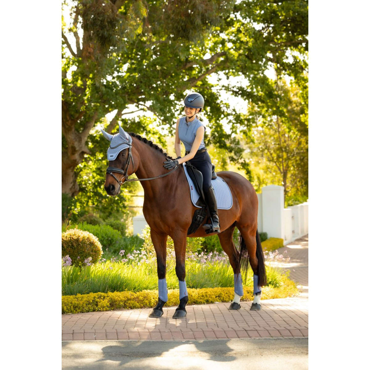 LeMieux Tapis de Selle Essence Square Dressage Powder Blue
