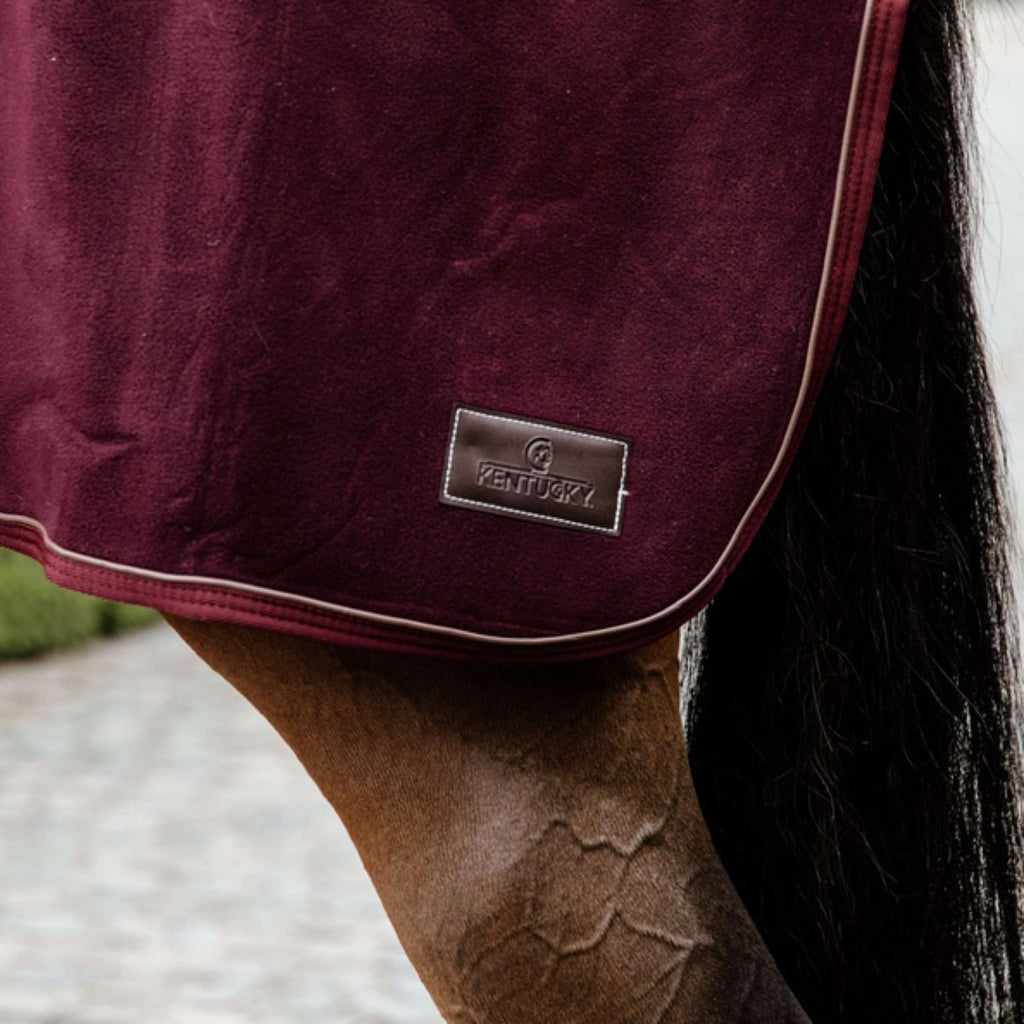 Kentucky Couvre-reins Carré Heavy Fleece Bordeaux