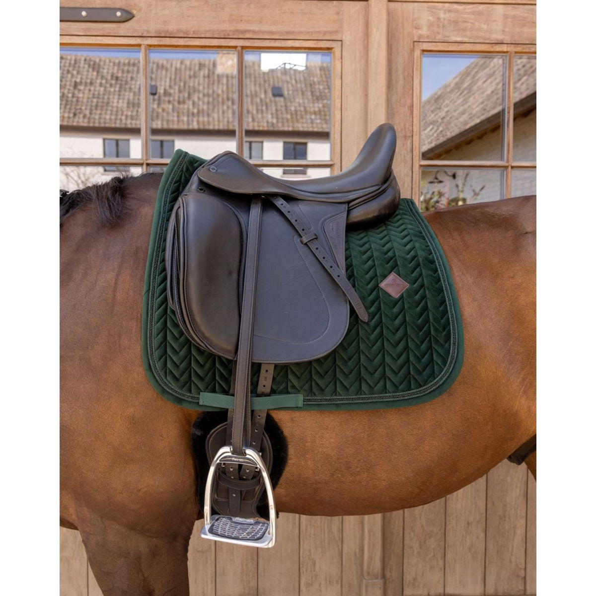 Kentucky Tapis de Selle Velvet Mini Pearls Dressage Pine Green