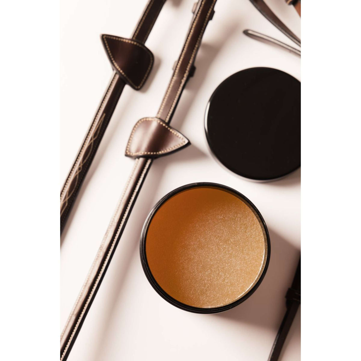 Kentucky Horsewear Savon Glycerine Almond