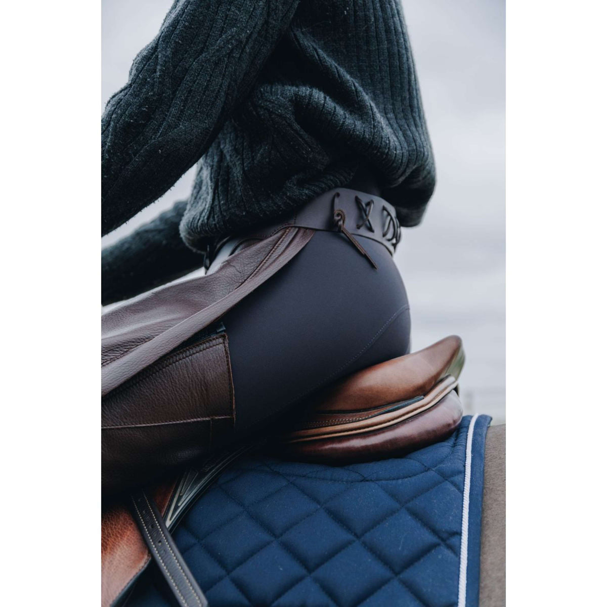 Dyon Longues Jambières en Cuir Standard Marron