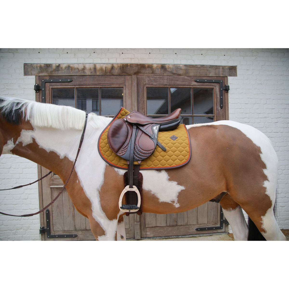 Kentucky Horsewear Tapis de Selle Onion Quilt Leather Neon de Saut Kaki