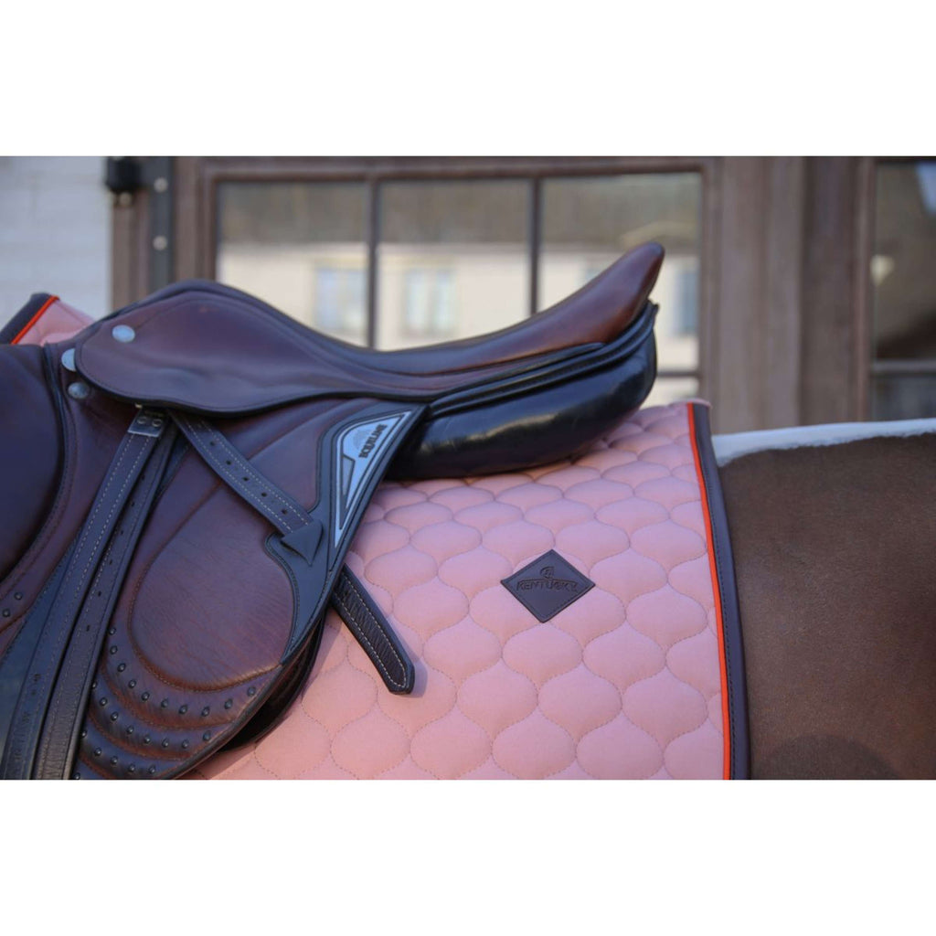 Kentucky Horsewear Tapis de Selle Onion Quilt Leather Neon de Saut Rose Vieux