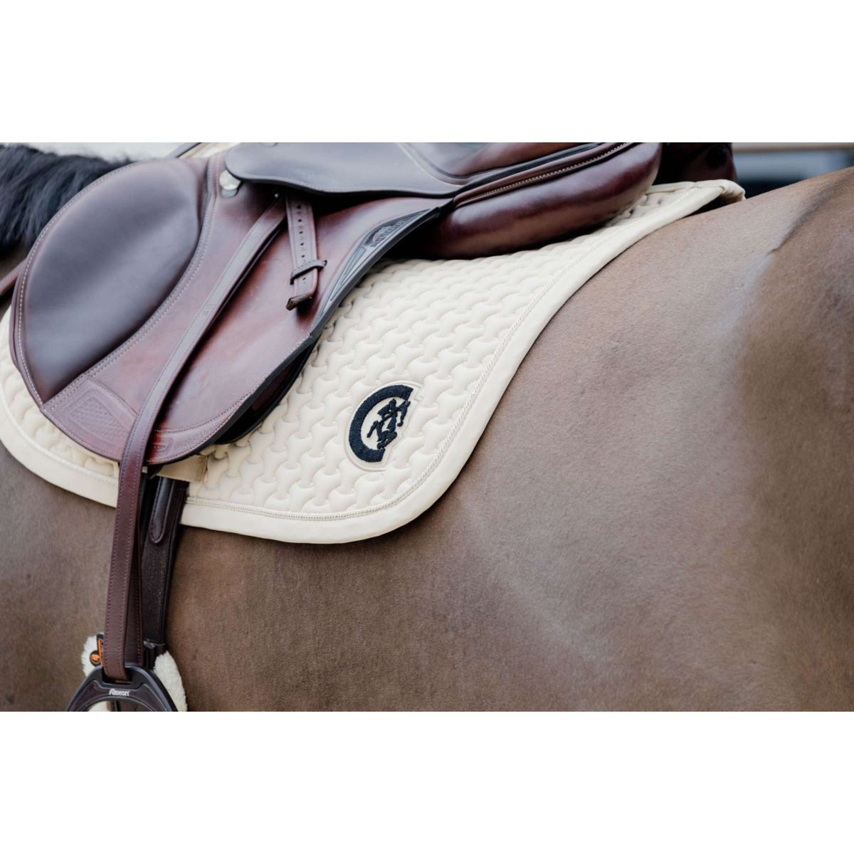 Tapis De Selle Coupe Mixte By Tacante Tapis De Selle Coupe Mixte By Tacante