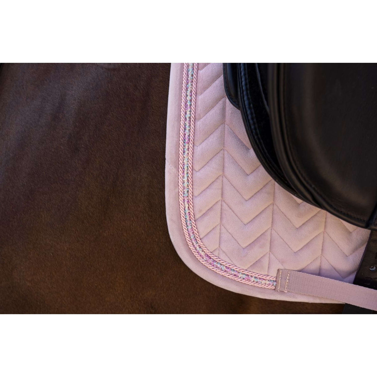 Kentucky Tapis de Selle Velvet Mini Pearls Dressage Old Rose