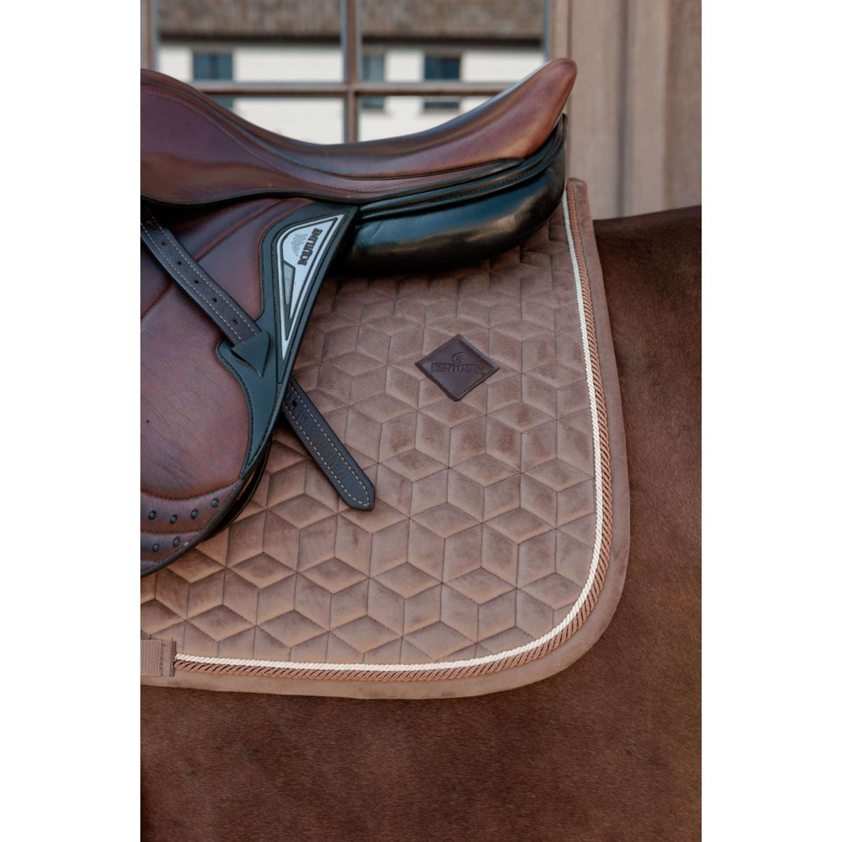 Kentucky Tapis de Selle Velvet de Saut Beige