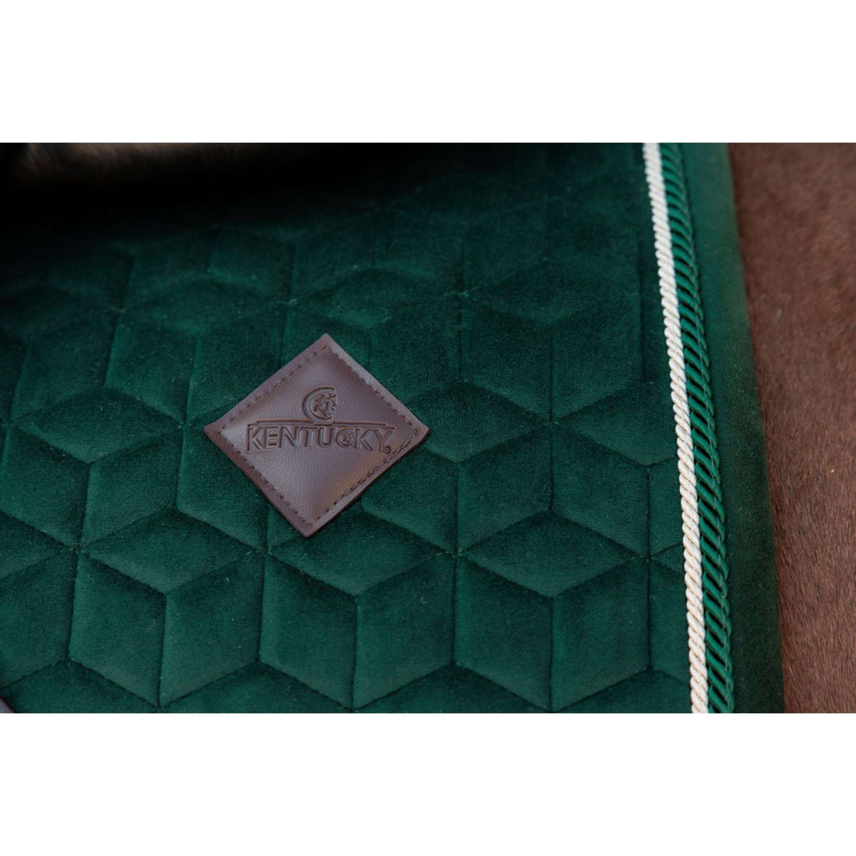 Kentucky Tapis de Selle Velvet de Saut Pine Green