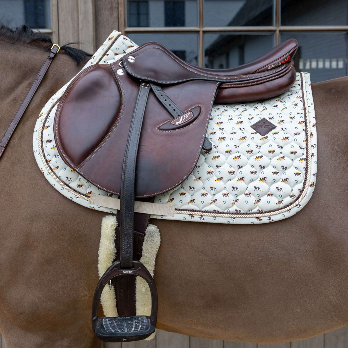 Kentucky Tapis de Selle Velvet Horse Printing Beige