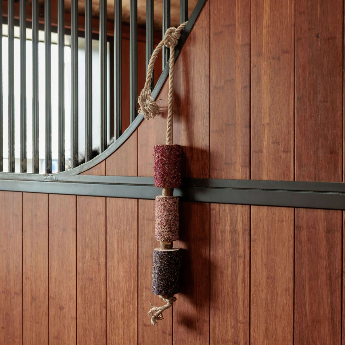 Grooming Deluxe by Kentucky Relax Horse Toy Wooden Unicorn Joy