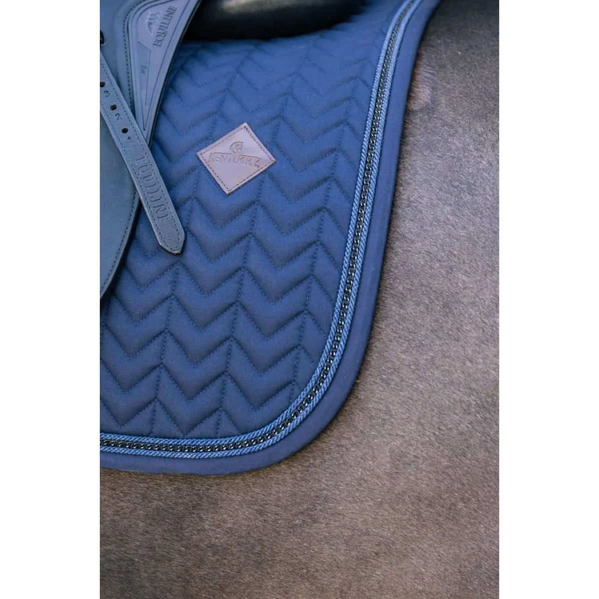 Kentucky Tapis de Selle Metal Chain Dressage Marin