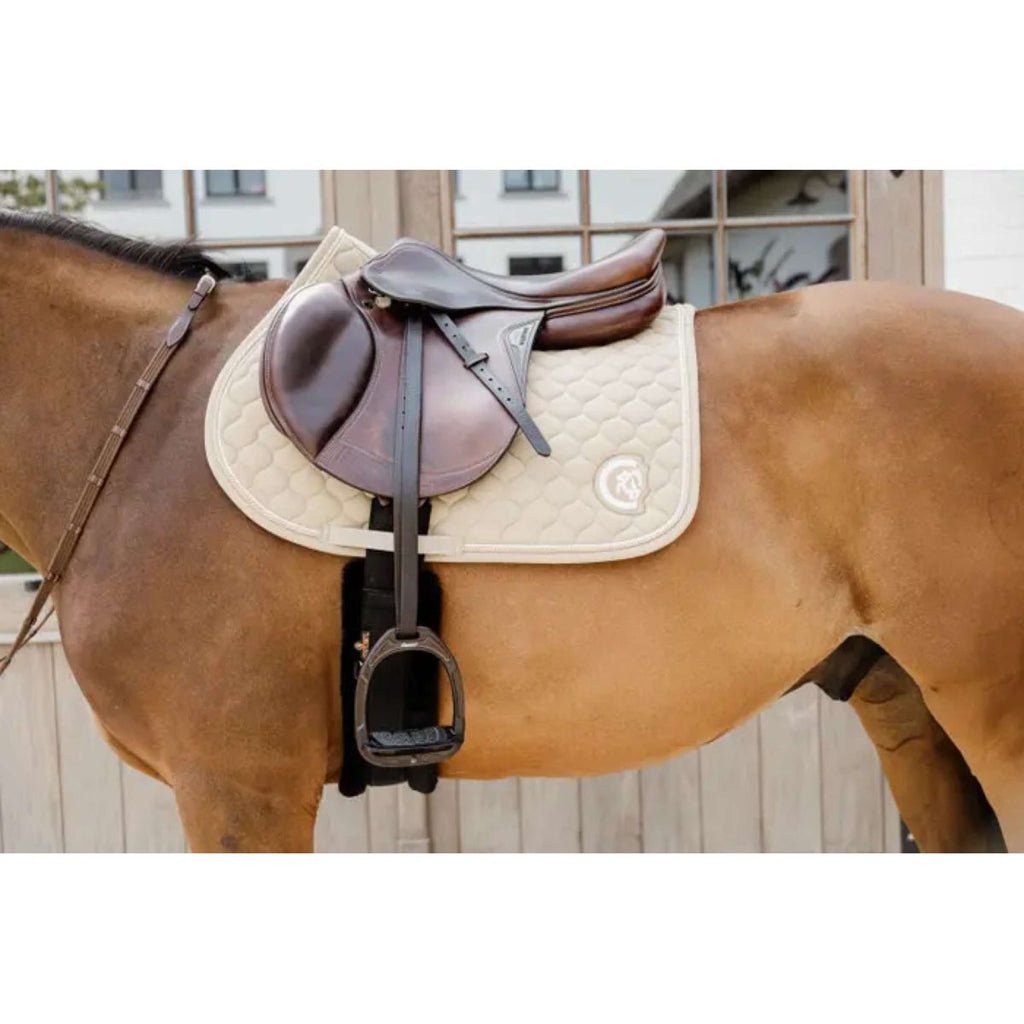 Kentucky Horsewear Tapis de Selle Onion Quilt 3D Logo de Saut Beige