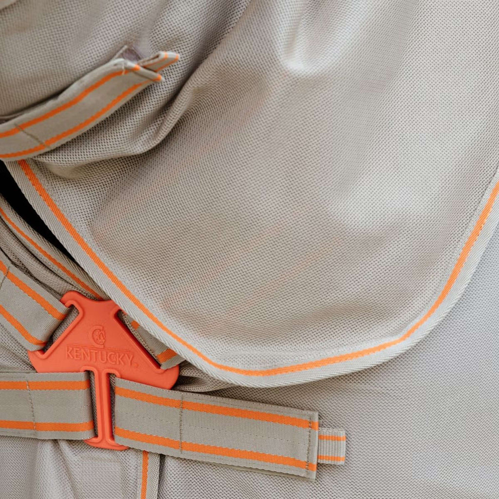 Kentucky Horsewear Couverture Anti-Mouches Comfort Mesh Beige/Orange