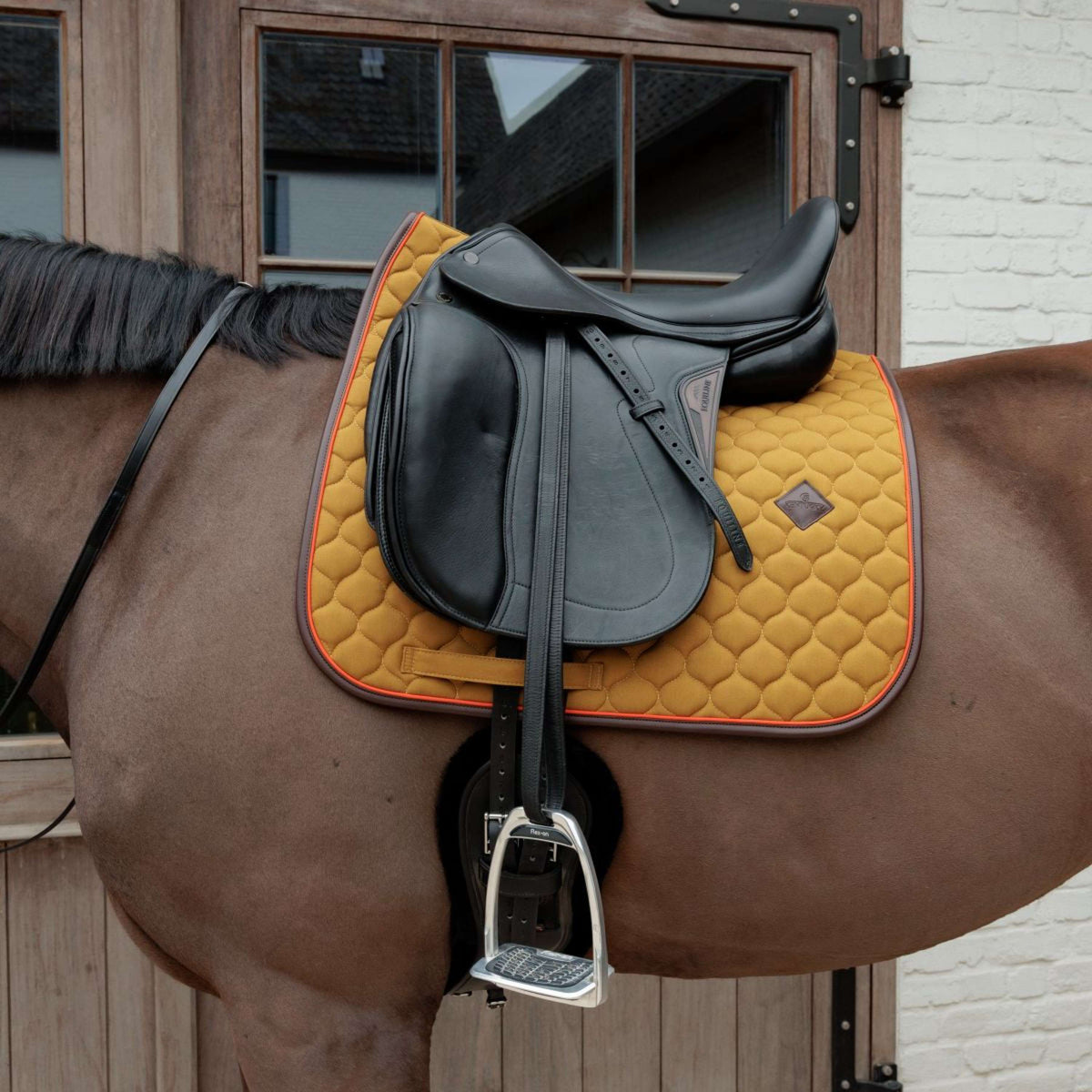 Kentucky Horsewear Tapis de Selle Onion Quilt Leather Neon Dressage Kaki