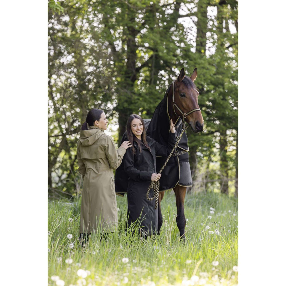 Covalliero Longue Impermêable SS26 Femme Noir