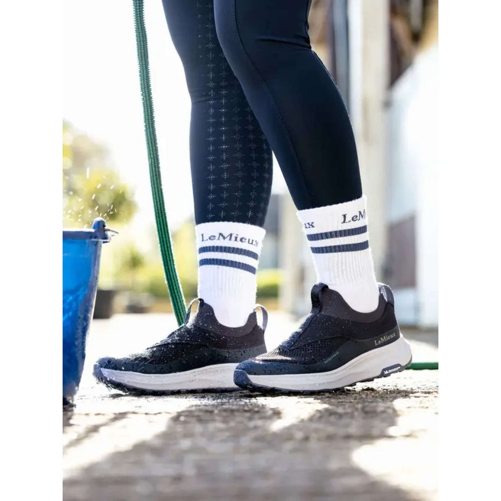 LeMieux Basket Kanta Slip On Waterproof Marin