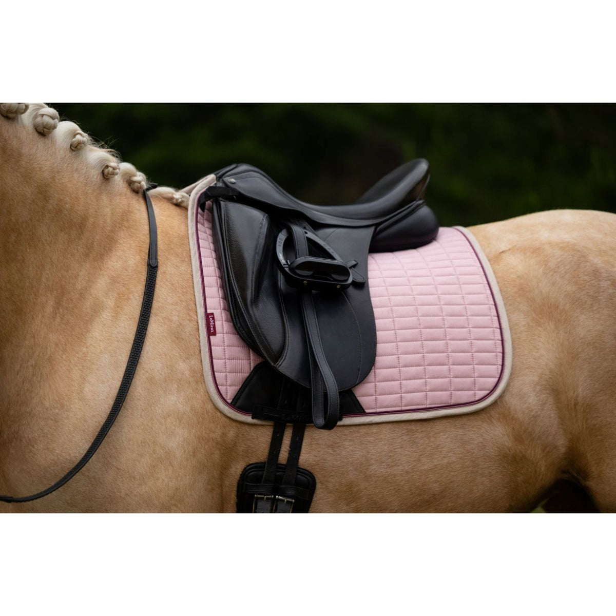 LeMieux Tapis de Selle Suede Square Dressage Blossom