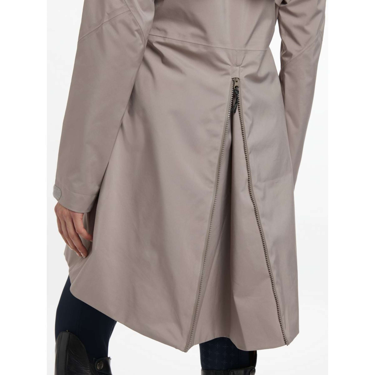 LeMieux Imperméable Grace Long Pecan